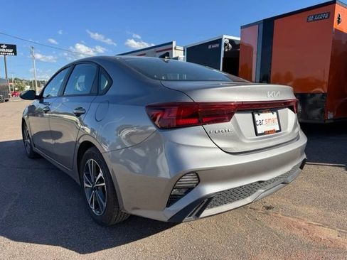 Used 2024 Kia Forte LXS FWD image 5