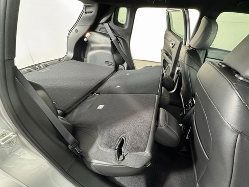 New 2026 Jeep Compass Latitude image 31