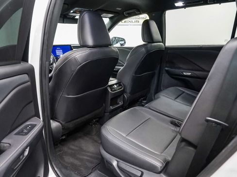Used 2024 Lexus TX 350 FWD w/ Cold Weather Package image 18