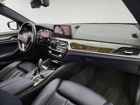Used 2017 BMW 530i xDrive AWD/4WD image 31