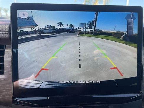 Used 2023 Ford Expedition Max Limited image 14