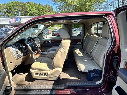 Used 2010 Ford F150 Lariat RWD image 11