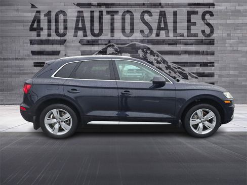 Used 2018 Audi Q5 Prestige AWD/4WD image 2