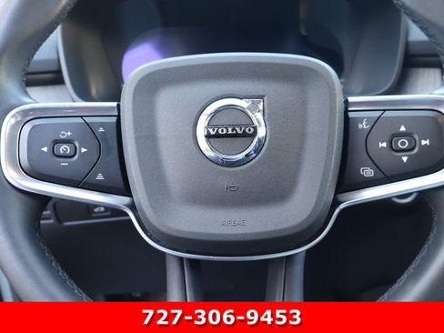 Used 2024 Volvo XC40 B5 Plus AWD/4WD image 20