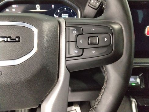 Used 2025 GMC Sierra 2500 Denali w/ Denali Reserve Package image 12