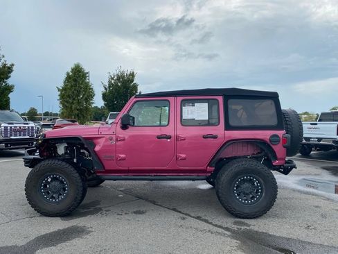 Used 2021 Jeep Wrangler Unlimited Rubicon AWD/4WD image 12
