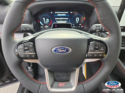 New 2026 Ford Explorer ST image 10