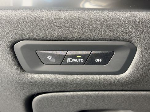 New 2026 BMW X5 sDrive40i w/ Climate Comfort Package image 18