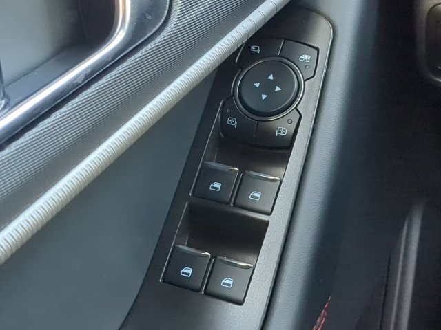 Used 2025 Ford Explorer ST-Line w/ Premium Package RWD image 29