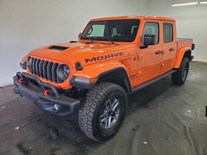 Used 2025 Jeep Gladiator Mojave