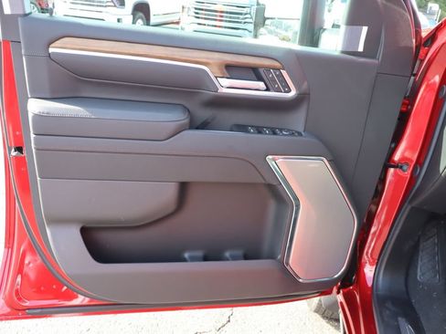 New 2026 Chevrolet Silverado 3500 High Country w/ Technology Package AWD/4WD image 4