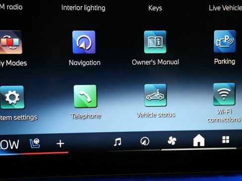 Used 2023 BMW i7 xDrive60 image 37