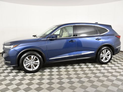 Certified 2025 Acura MDX SH-AWD image 9