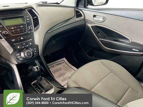 Used 2016 Hyundai Santa Fe Sport AWD/4WD image 24