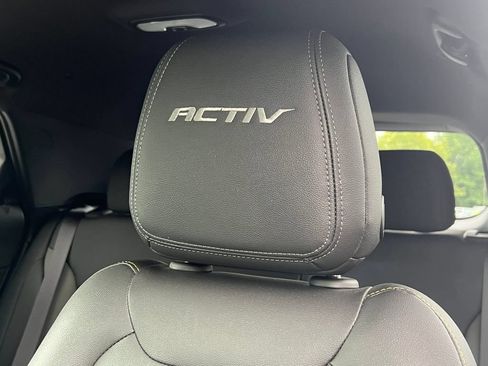 Used 2024 Chevrolet TrailBlazer ACTIV w/ Convenience Package AWD/4WD image 13