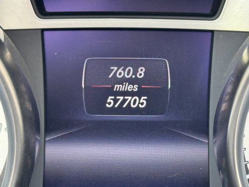 Used 2014 Mercedes-Benz SL 550 w/ Sport Wheel Package image 25