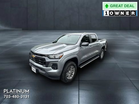 Used 2023 Chevrolet Colorado LT w/ LT Convenience Package AWD/4WD image 6