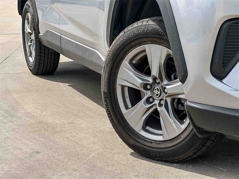 Used 2024 Toyota RAV4 XLE image 2