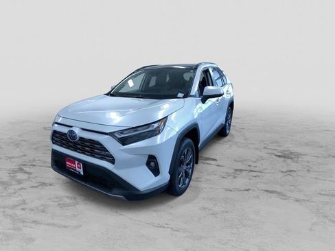 Used 2024 Toyota RAV4 Limited w/ Advanced Technology Package AWD/4WD image 6