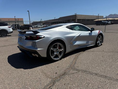Used 2020 Chevrolet Corvette Stingray Coupe w/ Z51 Performance Package RWD image 5