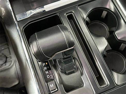 Used 2023 Ford F150 Lariat w/ Equipment Group 502A High image 16