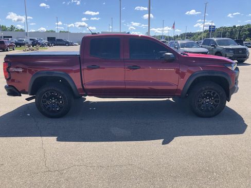 Used 2024 Chevrolet Colorado Trail Boss AWD/4WD image 7