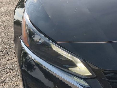 Used 2024 Nissan Altima 2.5 SV image 10