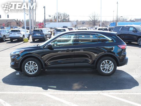 Used 2020 Ford Escape SE image 7