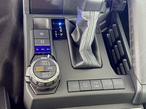 New 2026 Toyota 4Runner TRD Off-Road Premium AWD/4WD image 21