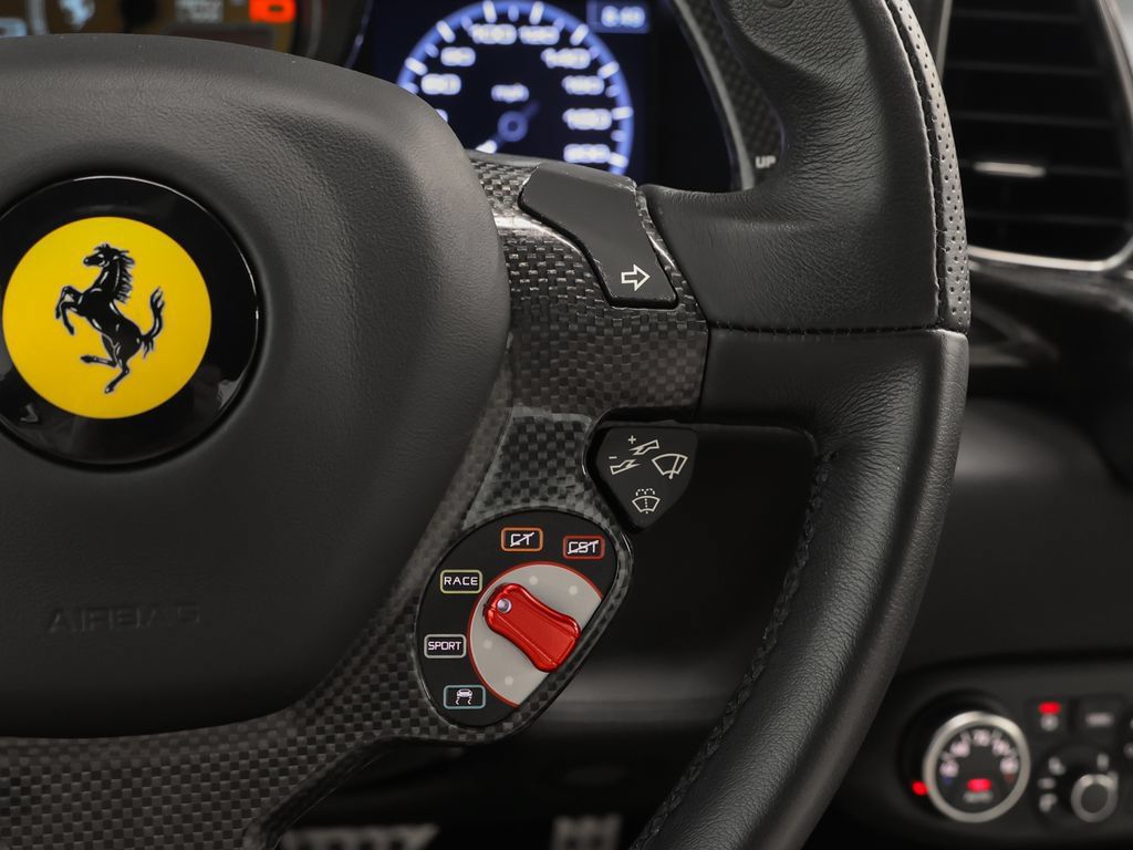 Used 2010 Ferrari 458 Italia Coupe RWD image 43