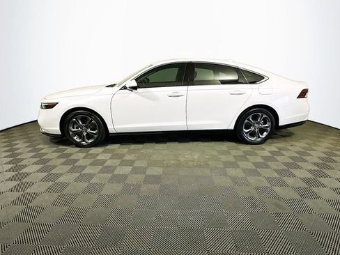 Used 2023 Honda Accord EX-L image 5