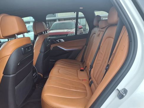 Used 2022 BMW X5 sDrive40i w/ M Sport Package RWD image 17
