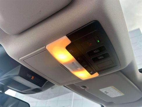 Certified 2023 Nissan Rogue SV w/ SV Premium Package image 33