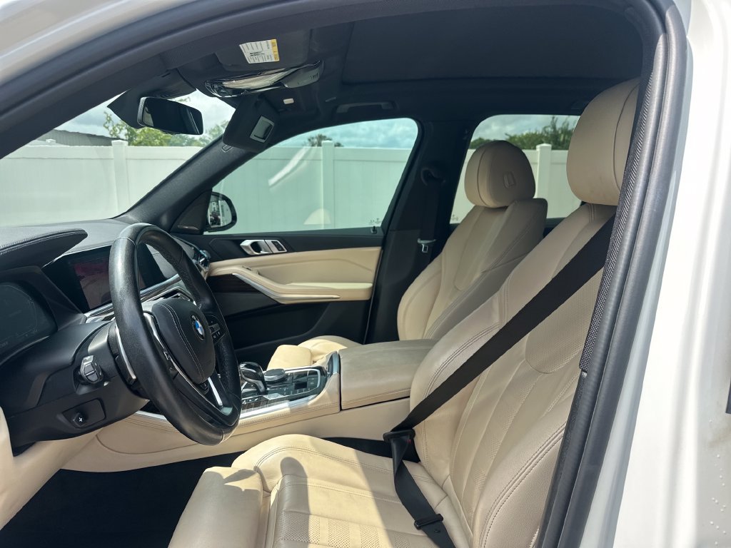 Used 2021 BMW X5 xDrive40i w/ Premium Package AWD/4WD image 44