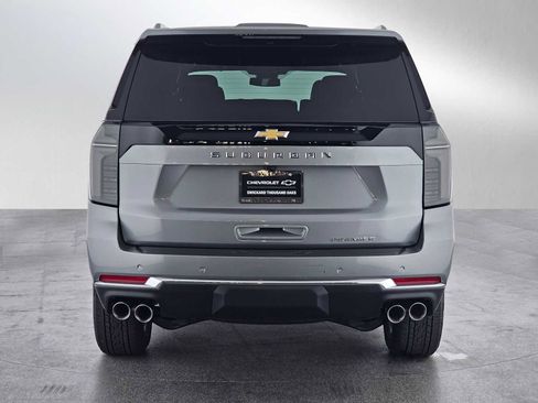 New 2025 Chevrolet Suburban Premier image 4