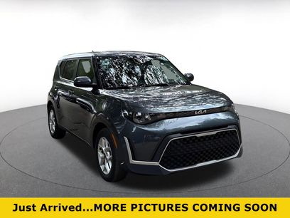 Used 2025 Kia Soul LX w/ LX Technology Package