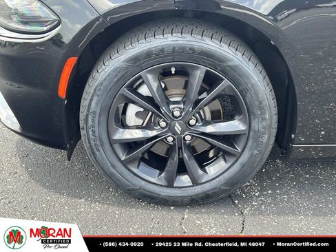 Used 2023 Dodge Charger SXT w/ Blacktop Package AWD/4WD image 9