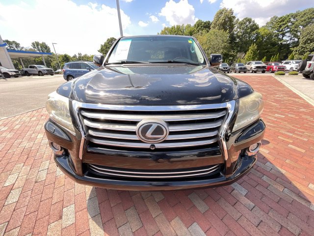 Used 2015 Lexus LX 570 4WD image 27