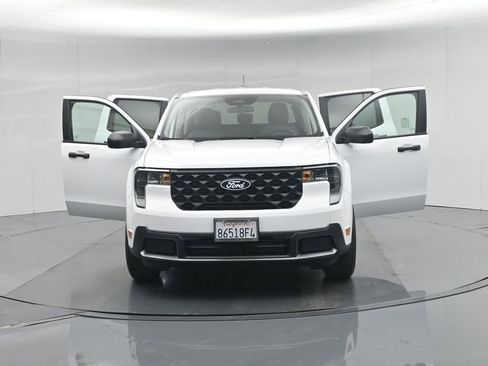 Used 2025 Ford Maverick XLT w/ 4K Tow Package AWD/4WD image 32
