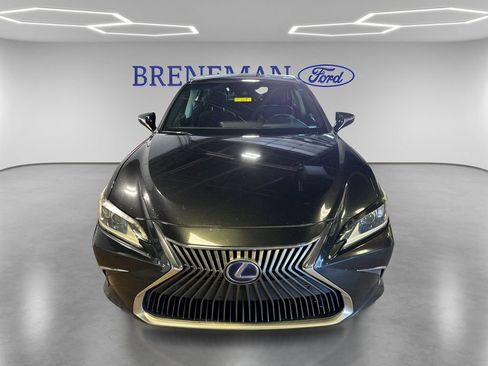 Used 2020 Lexus ES 300h w/ Luxury Package FWD image 2