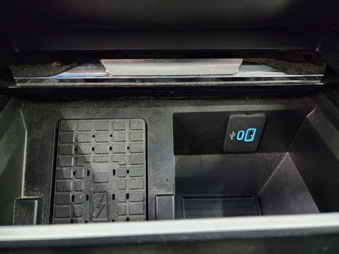 Used 2025 Ford F350 Lariat w/ Lariat Ultimate Package image 70