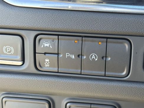 Used 2023 Chevrolet Tahoe LT image 22