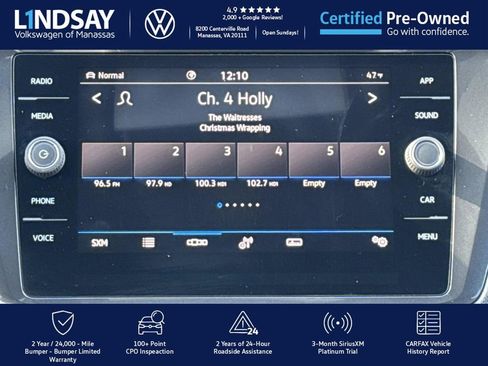 Certified 2022 Volkswagen Tiguan SE image 14