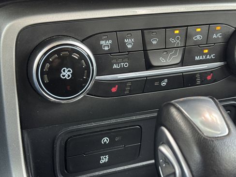 Used 2019 Ford EcoSport Titanium image 18