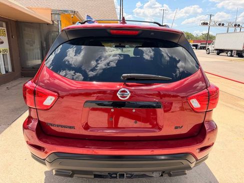 Used 2019 Nissan Pathfinder SV w/ Rock Creek Edition FWD image 4