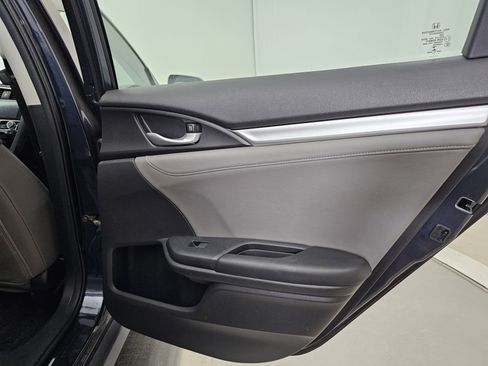Used 2017 Honda Civic EX-L image 21
