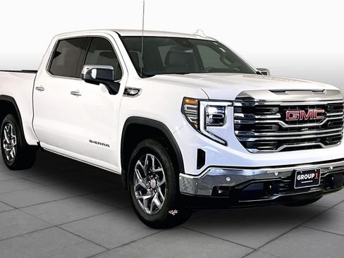 Used 2025 GMC Sierra 1500 SLT RWD image 3