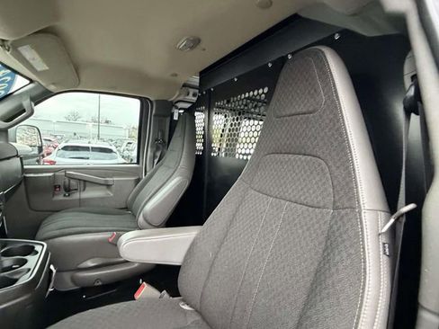 Certified 2024 GMC Savana 2500 w/ Driver Convenience Package image 13