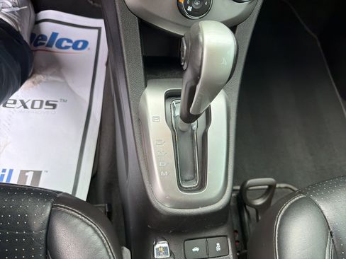 Used 2017 Chevrolet Sonic Premier image 14