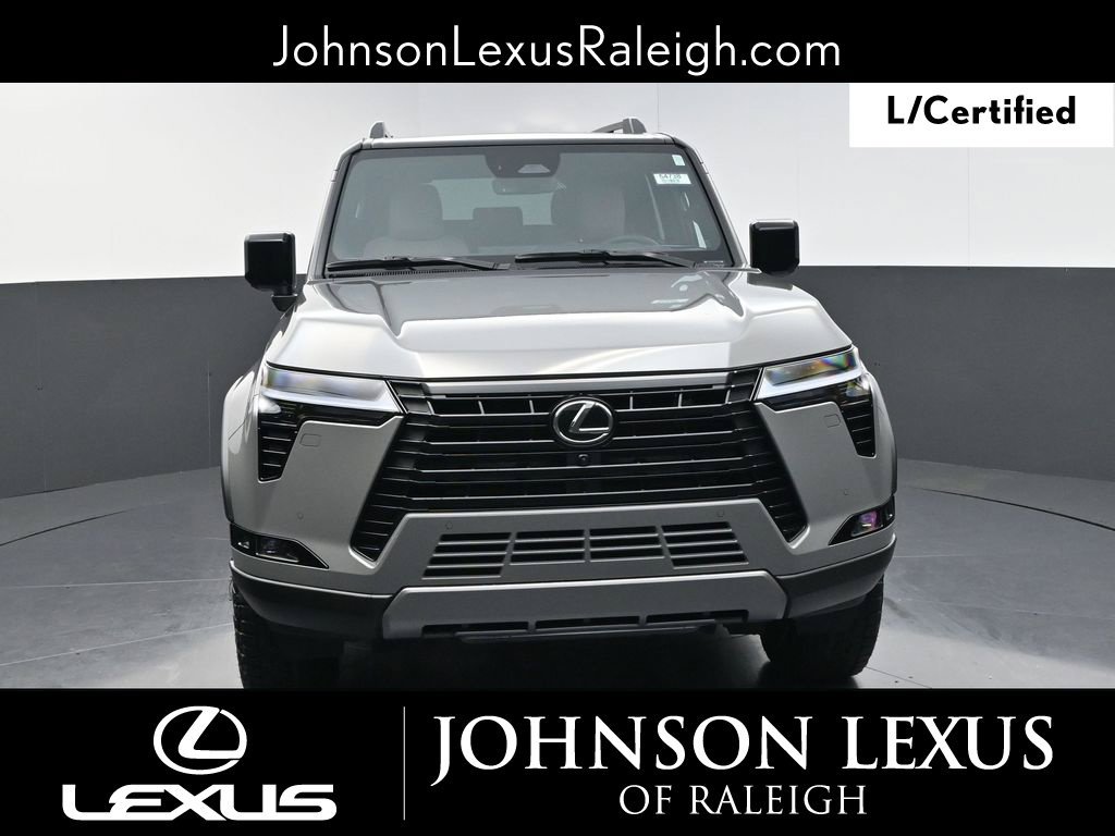 Used 2025 Lexus GX 550 AWD/4WD image 4